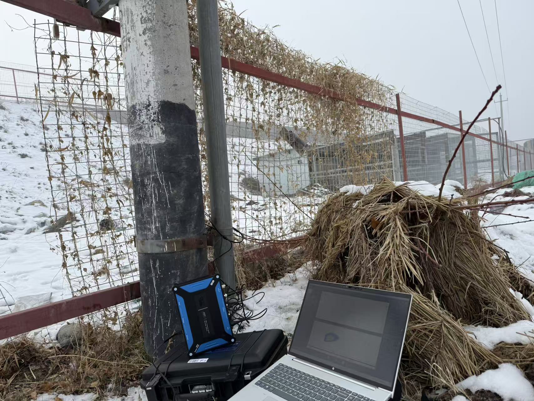 電纜局放測(cè)試儀使用現(xiàn)場(chǎng) 電纜局放測(cè)試儀使用現(xiàn)場(chǎng)